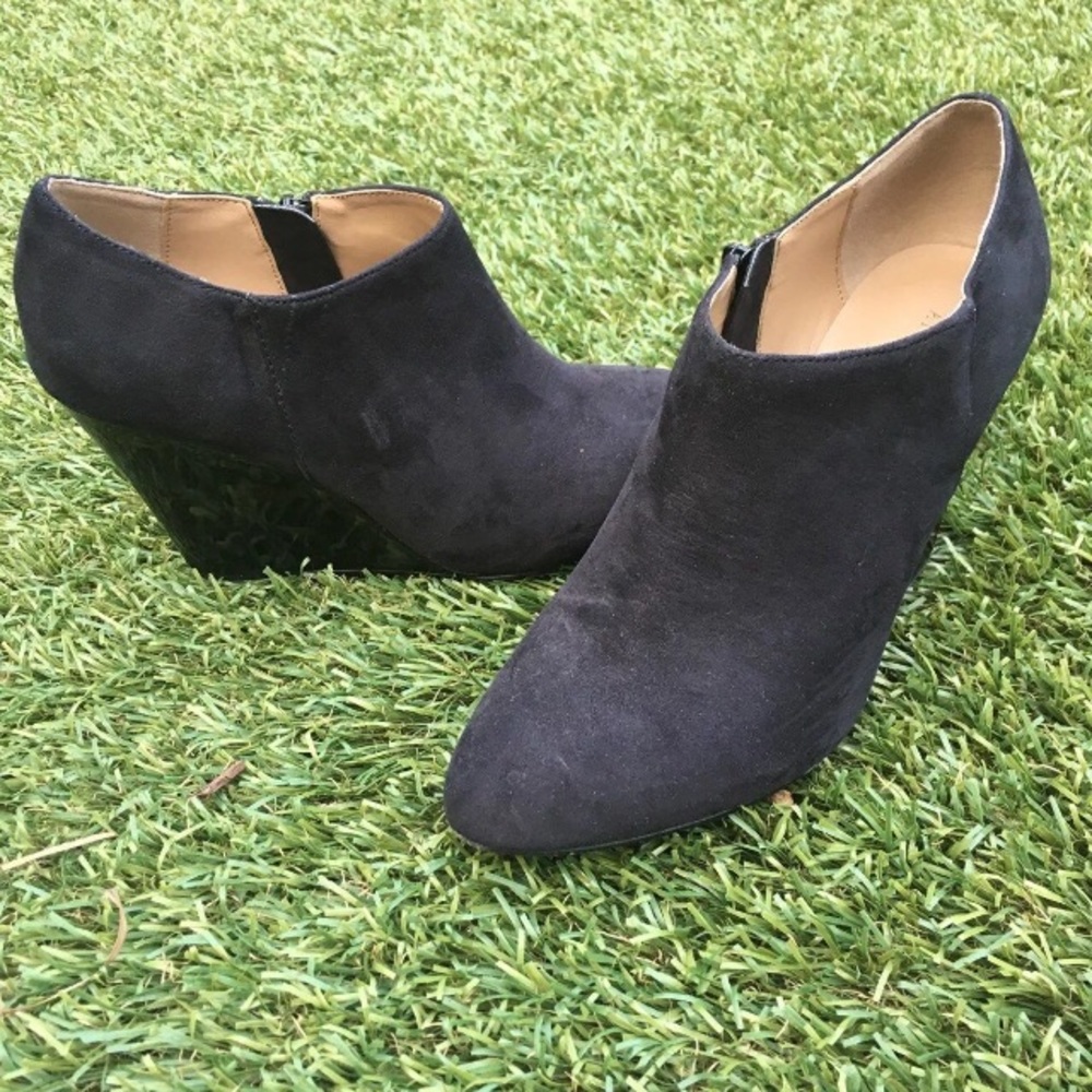Ann Taylor booties